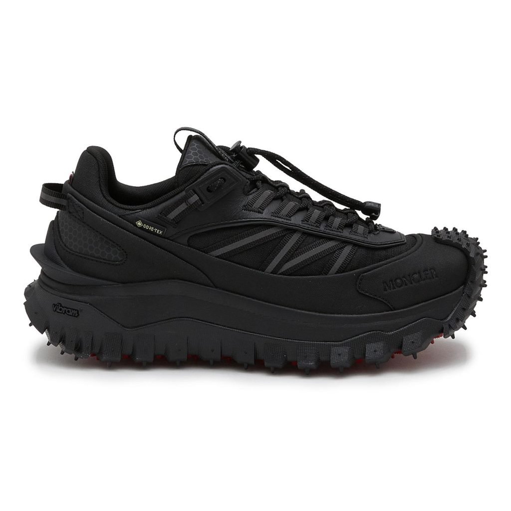 Black Trailgrip Gtx Nylon Low Top Sneakers In Black – Mc32