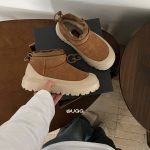 Classic Ultra Mini Weather Shoes In Brown