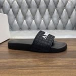 Ma Logo Embossed Slides In Black