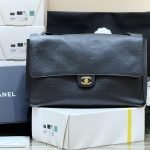 Souplissimo Maxi Flap Black Grained Calfskin Leather