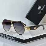 The King Iii Sunglasses In Gold – Sg275