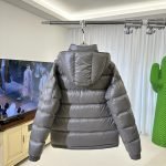 Maya Hooded Short Down Jacket In Grey