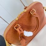 Alma MM Soft Bag Noisette Calfskin Leather M28517