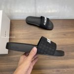 Ma Logo Embossed Slides In Black