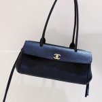 Urban Essentials Small Shopping Bag Black Grained Calfskin Leather