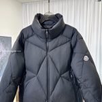 Vardar Puffer Jacket In Black