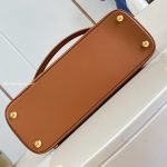 Alma MM Soft Bag Noisette Calfskin Leather M28517