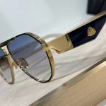 Maybach The King Iii Sunglasses In Gold And Blue – Sg260