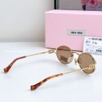 Oval Frame Gold-Tone Sunglasses Smu52Ys – Sg201