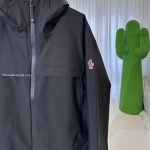 Shipton Hooded Shell Jacket In Black – Jk940