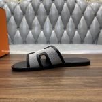 Izmir Sandals In Black And Grey – Hs142
