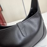Jackie 1961 Medium Shoulder Bag Black Soft Grainy Leather