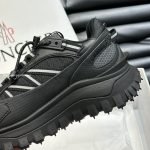 Black Trailgrip Gtx Nylon Low Top Sneakers In Black – Mc32