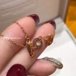 Divas’ Dream Rose Gold Pendant Necklace With Mother-Of-Pearl And Diamond