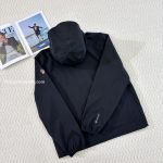Shipton Hooded Shell Jacket In Black – Jk940
