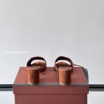 Summer Charms Sandals Kokuto Sugar Suede Goatskin