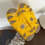 Neumel Weather Hybrid Boots In Brown And Yellow