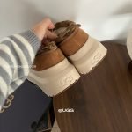 Tasman Weather Hybrid Slip-On In Brown