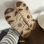Tasman Weather Hybrid Slip-On In Brown