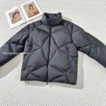 Vardar Puffer Jacket In Black
