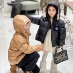 Moncler Enfant Yule Hooded Down Jacket In Beige